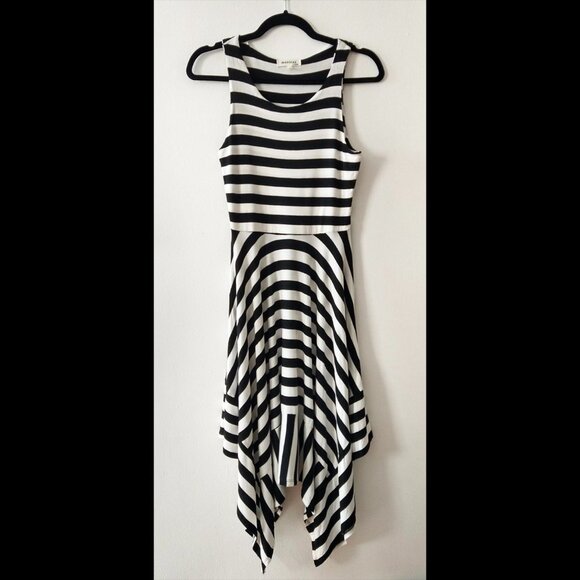 Asymmetrical Monteau Black & White Striped Dress - Picture 2 of 7